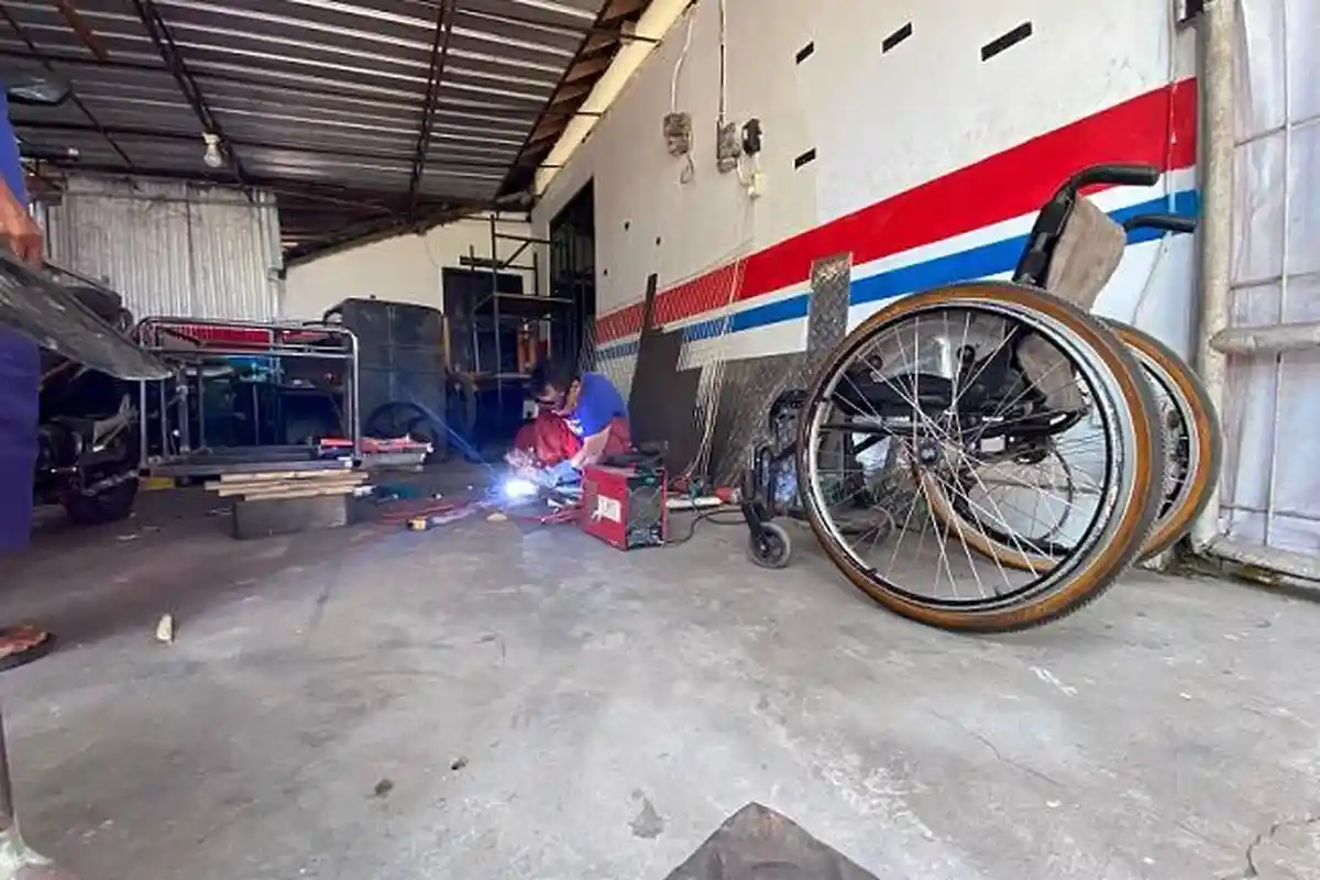 KISAH Berdirinya Bengkel Sahabat Difabel di Jalan Parangtritis Bantul