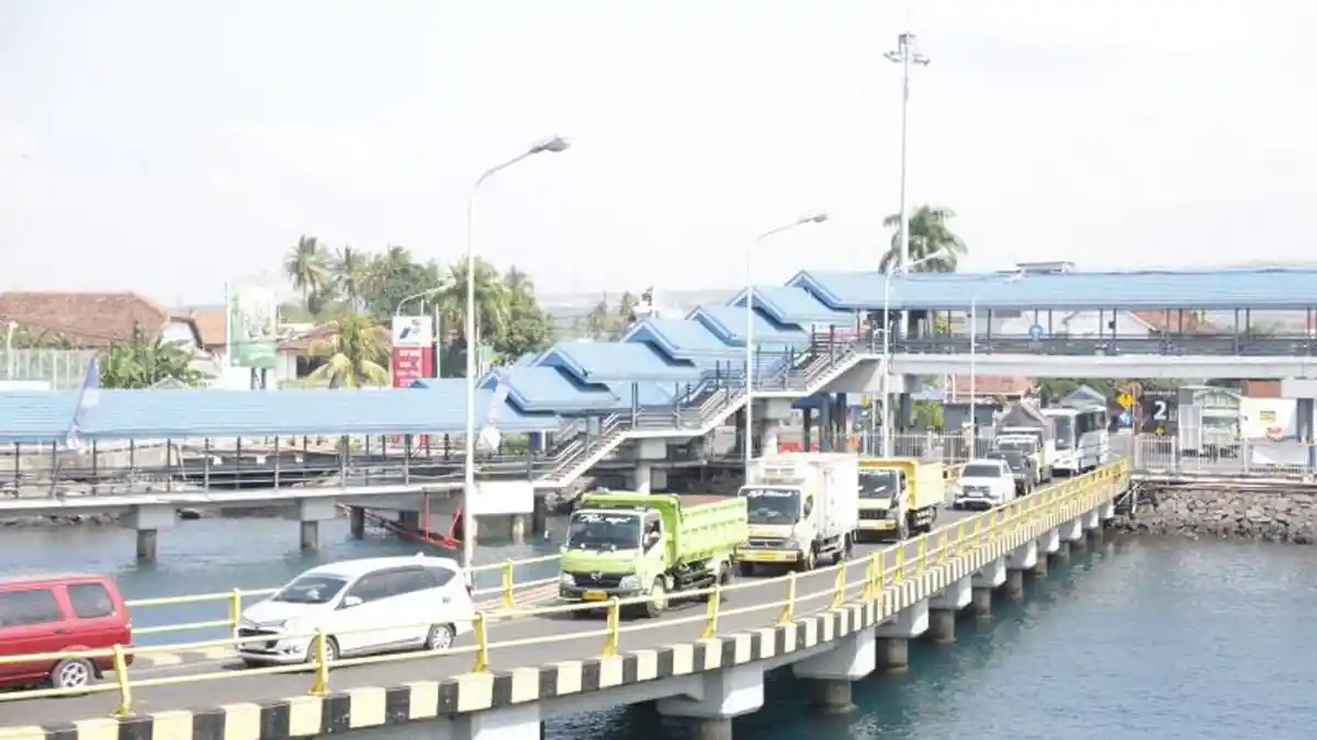 Kemacetan Jalur Ketapang Banyuwangi, ASDP Catat 6 Ribu Truk Logistik Menyebrang Selama Tiga Hari
