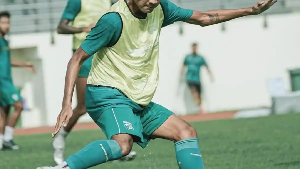 Lini Depan Persebaya Mandul, Aji Santoso Berharap Bisa Pecah Telor saat Hadapi Persik Kediri