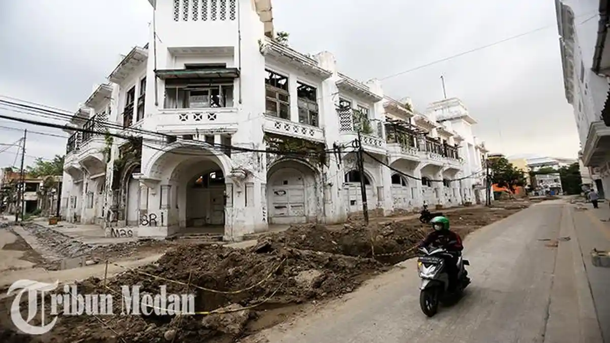 Berita Foto: Pemko Medan Siap Ikuti Proses Hukum, Ahli Waris Gedung Warenhuis Gugat Rp 1 Triliun - 13072023_REVITALISASI-WARENHUIS_ABDAN-SYAKURO-1.jpg