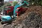 tumpukan-sampah-kulit-kabel-listrik_20160303_170742.jpg