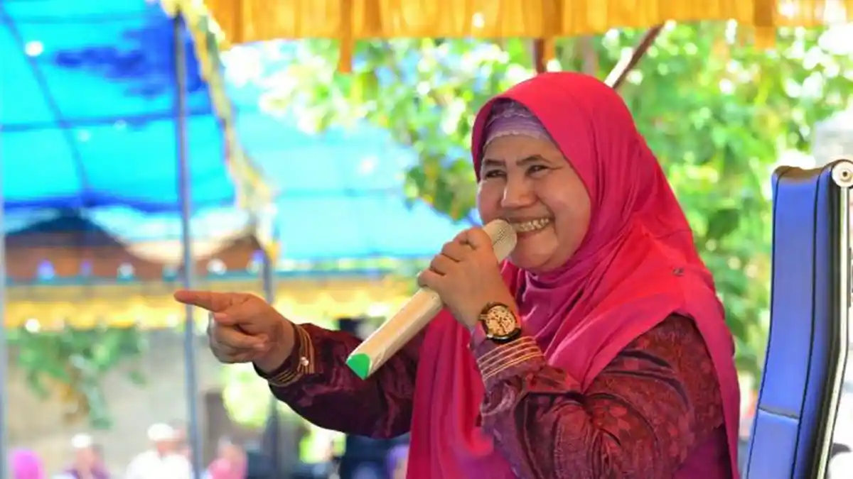 Waduh Ada Apa Mamah Dedeh Tiba-tiba Minta Maaf? Ini Videonya!