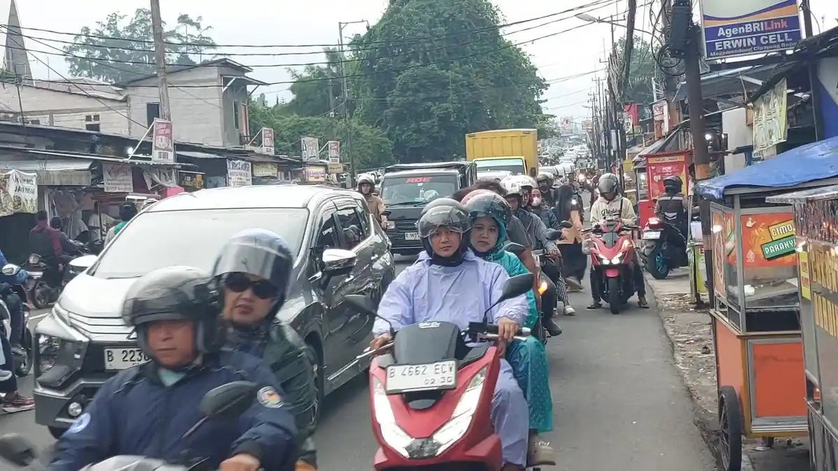 Intip 3 Titik Bottleneck di Jalur Puncak, Pemkab Bogor Akan Tata Sendiri Meski Jalur Nasional