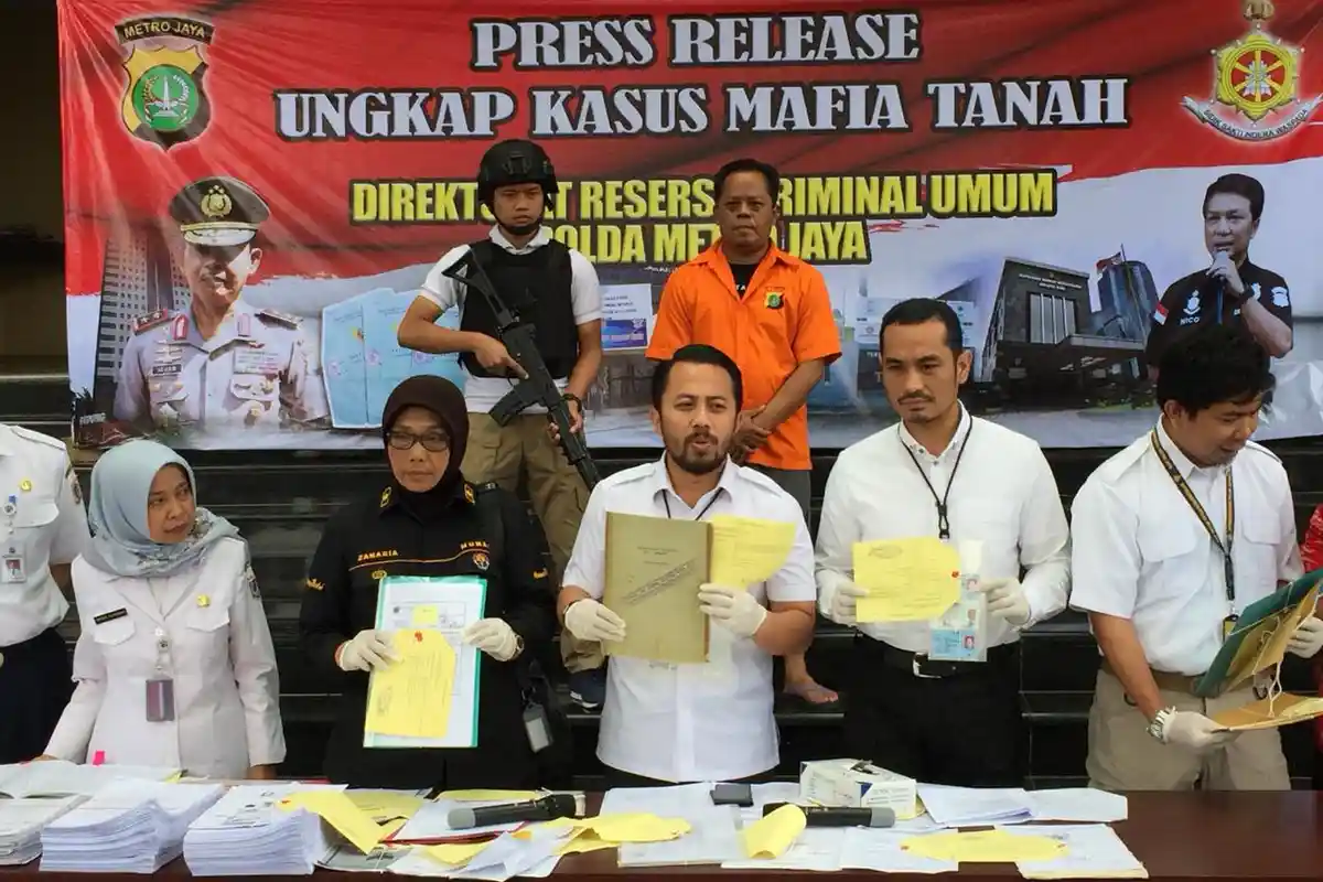 Polisi Tetapkan 8 Orang Tersangka Kasus Mafia Tanah di Jakarta Timur