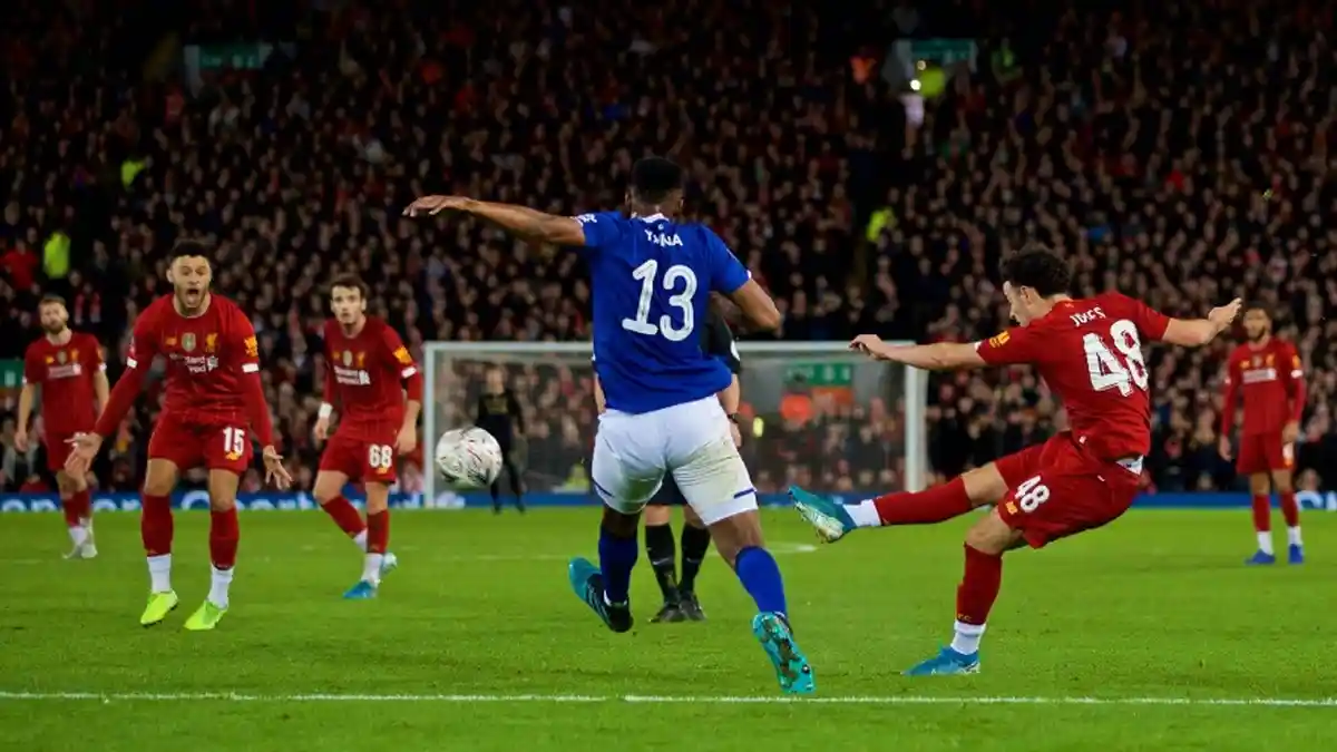 Ini Sosok Curtis Jones, Pencetak Gol Termuda Liverpool yang Sukses Singkirkan Pasukan Ancelotti