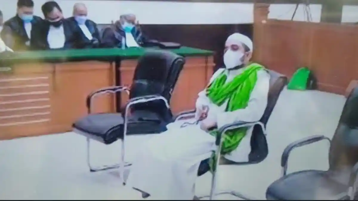 Menantu Rizieq Shihab Divonis 1 Tahun Penjara dalam Perkara Hasil Swab Test RS UMMI