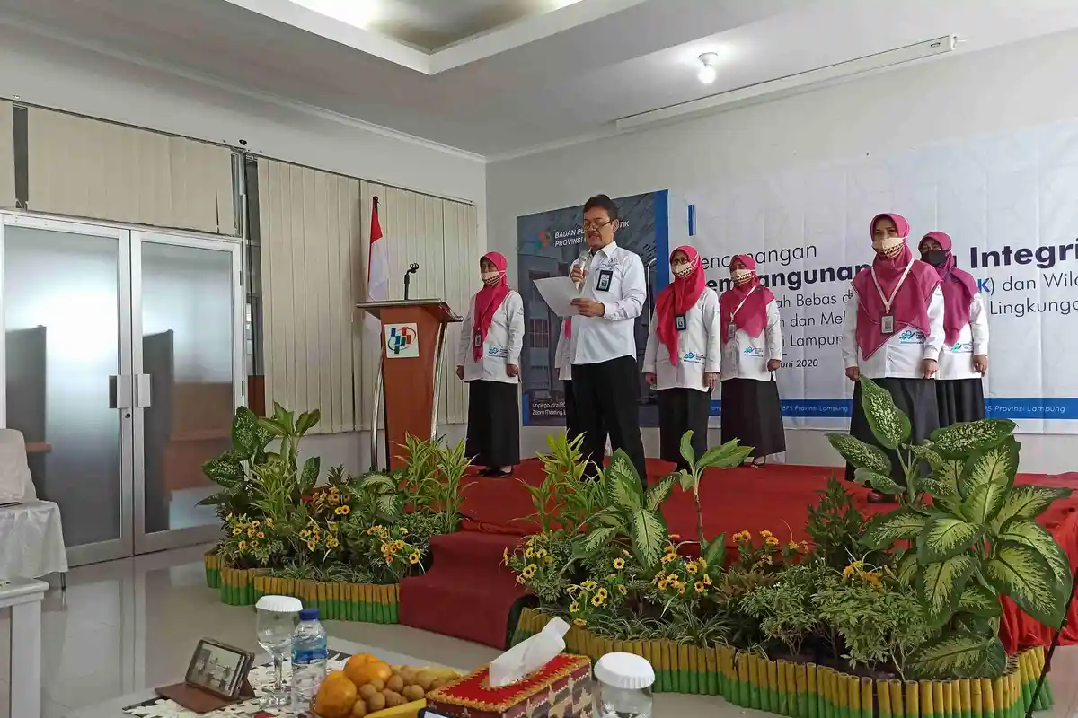 BPS Lampung Komitmen Wujudkan Instansi Bersih dan Melayani Melalui Zona Integritas 