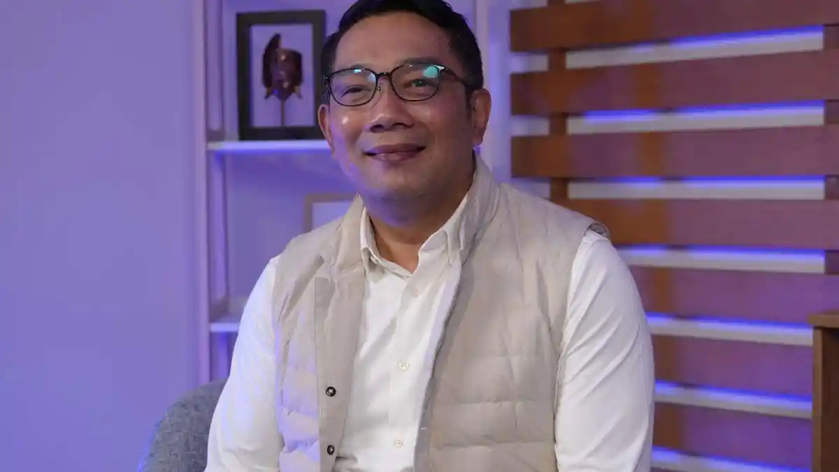 Ridwan Kamil Muncul Lagi di Instagram, Postinganya Ramai Dibalas Pantun ...