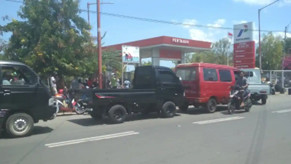 Lembata Masih Terjadi Kelangkaan BBM, Ini Tanggapan Wakil Ketua DPRD Lembata