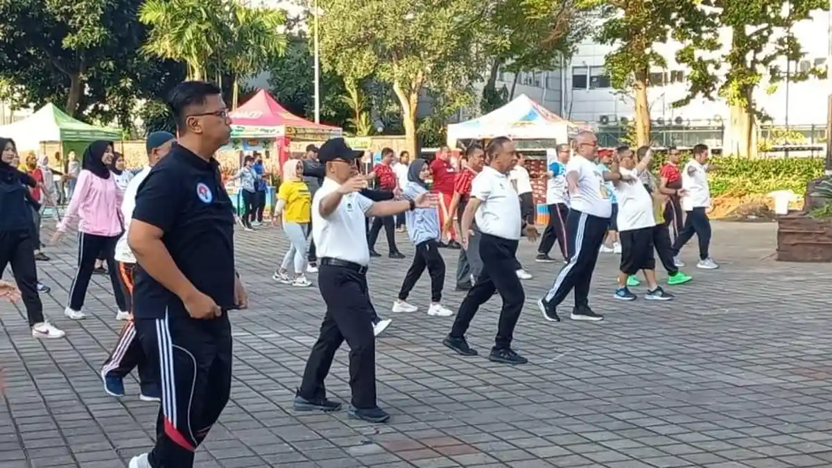 Setelah Ikut Senam, Menpora Zainuddin Amali Berpamitan dengan Pegawai ASN Kemenpora