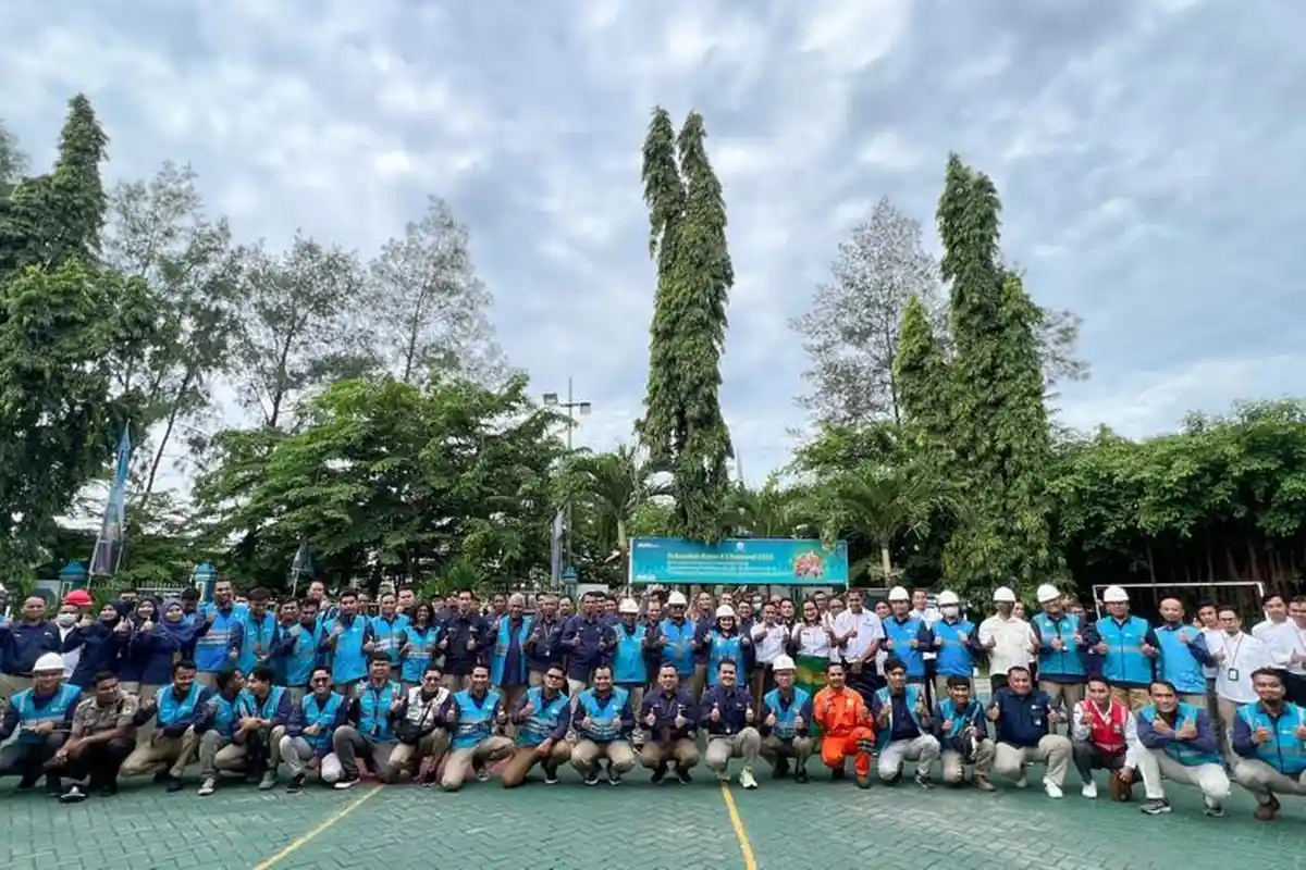 Meriahkan Bulan K3 Nasional, PLN NTT Gelar Apel dan Berbagi Kegiatan