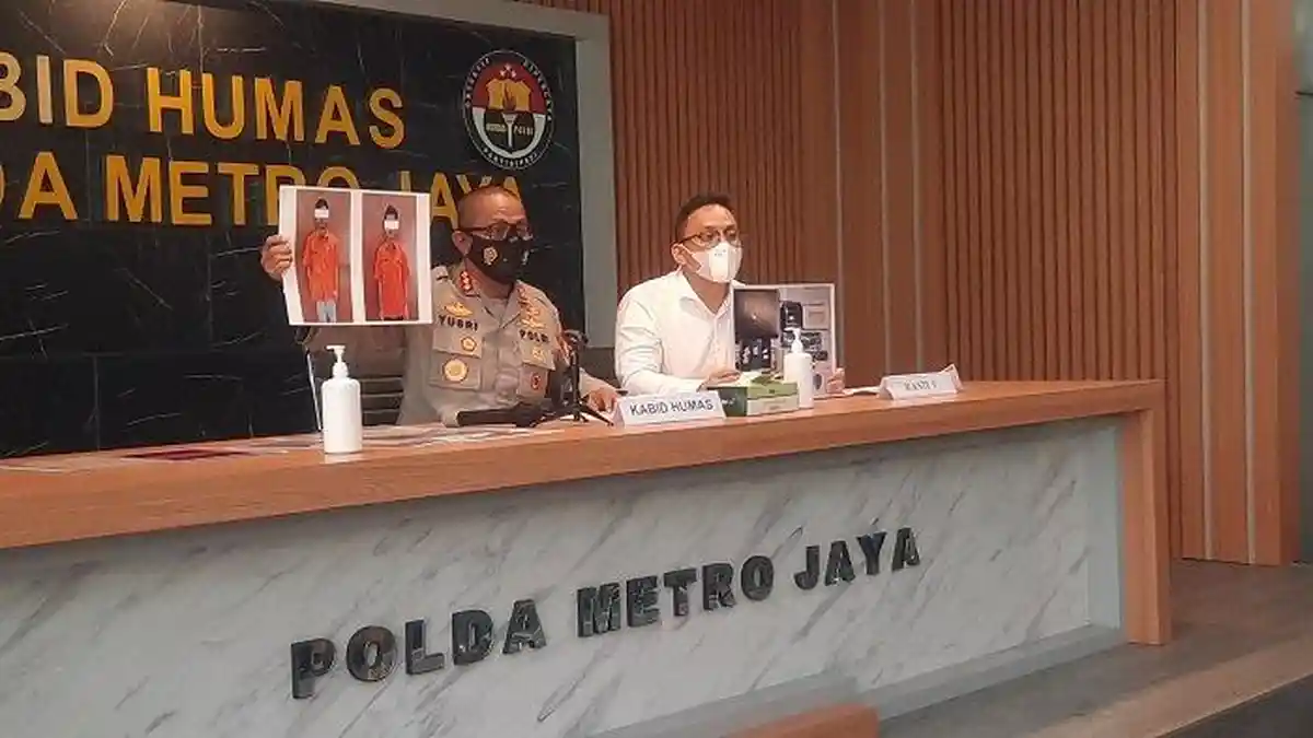 HATI-HATI! Ribuan Data KTP Pengajuan Pinjol Dijual Rp7,5 Juta, Digunakan untuk Penipuan