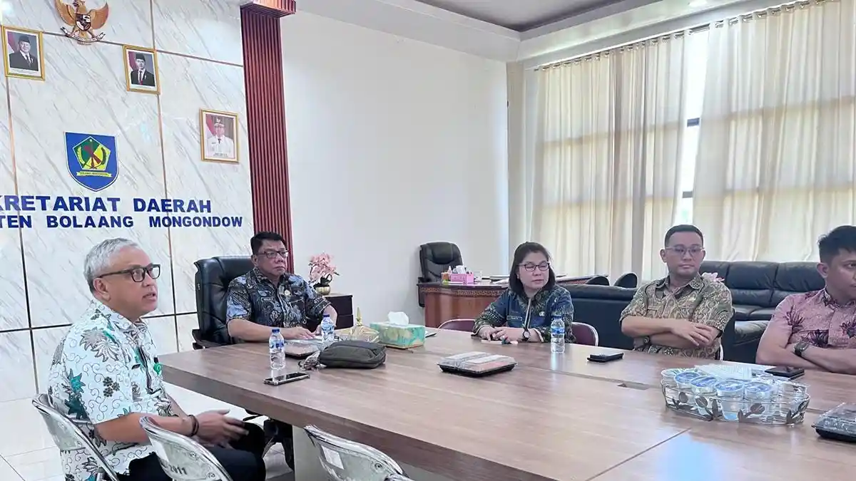 Utamakan Armada Sampah, Abdullah Mokoginta Pimpin Rakor Pelaksanaan CSR Tahun 2026 dan Rencana 2027 - Tribunmanado.co.id