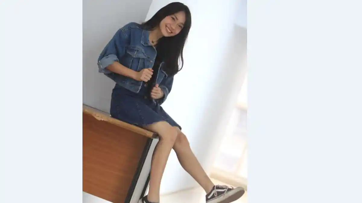 Kenalan Carenina Phionix, Si Cantik Gadis Kota Jambi 2019, Curhat Pernah Diusir Guru