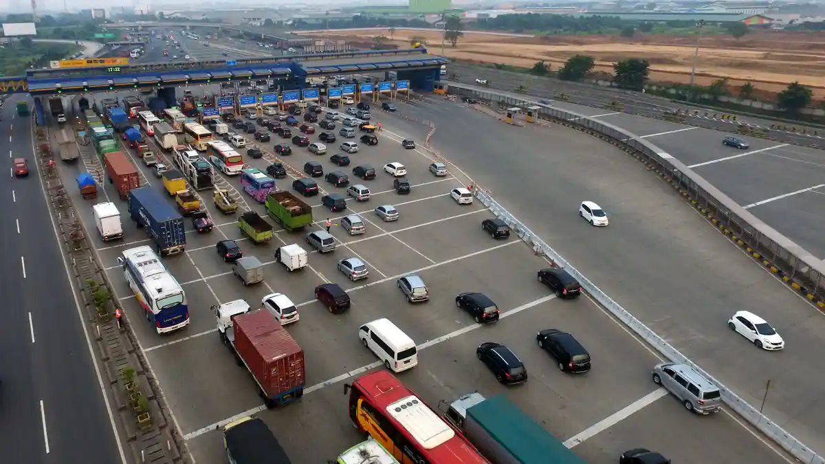 Jasa Marga: Hari Ini Puncak Arus Mudik Via GT Cikarang Utama