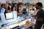 DOKU Dukung Bazaar UMKM Diorama Art & Craft Market di Bandung