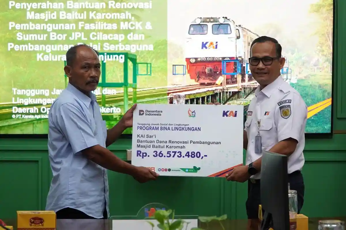 KAI Daop 5 Purwokerto Kucurkan TJSL Rp132 Juta, Bantu Bangun Masjid hingga MCK
