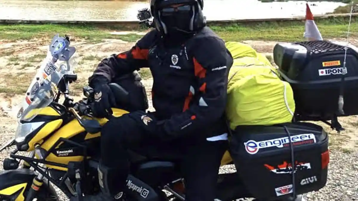 Naik Haji dengan Sepeda Motor dari Cimahi, Singgah di Serambi Mekkah untuk Dilepas Gubernur Aceh