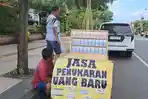 Jasa Tukar Uang di Jalan Kartini Jepara Buka Sampai Malam, Tukar Rp 100 Ribu Potong Rp 15 Ribu