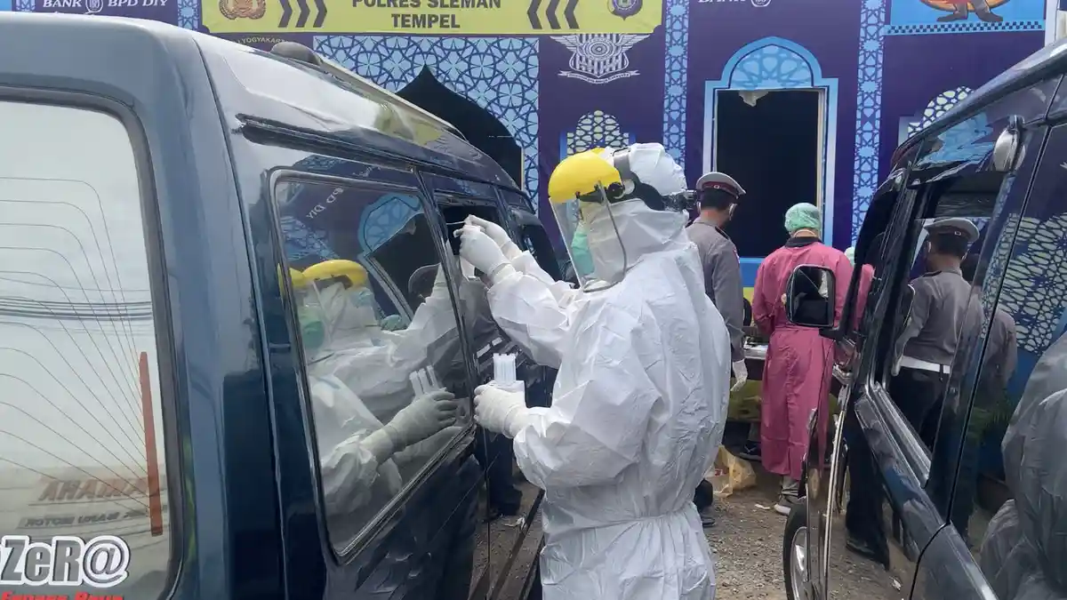 Lebih dari 50 Orang Tes Rapid Antigen Acak di Pos Penyekatan Tempel, 3 Orang Positif Covid-19