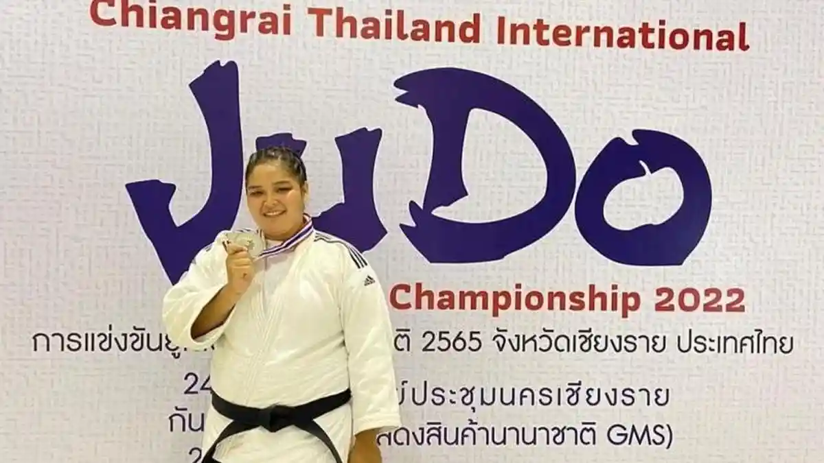 Indah Permatasari, Pejudo Putri asal Metro Lampung Sabet Medali Perak di Thailand