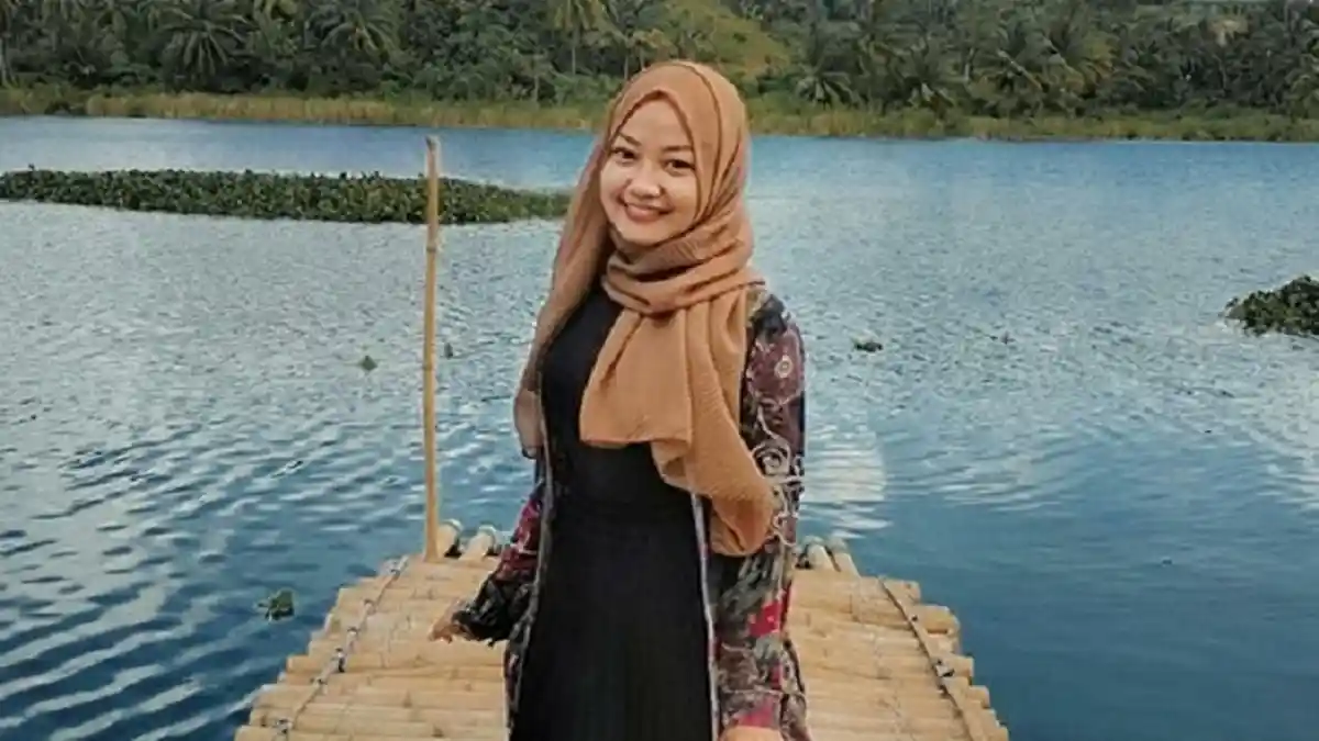 Sulasmiana, Mahasiswi Penerima Beasiswa Dikti dengan Segudang Prestasi, Ini Aktivitasnya