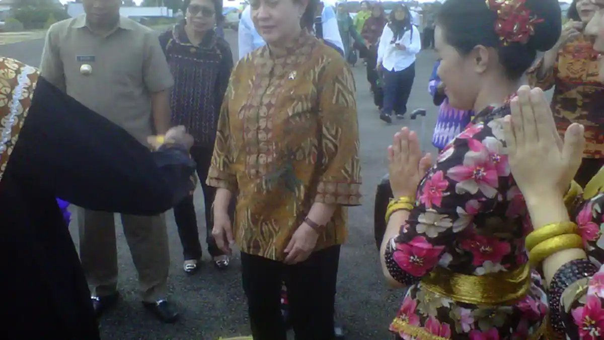 Menkes: Harusnya Gaji Dokter Spesialis di Nunukan Rp 100 Juta