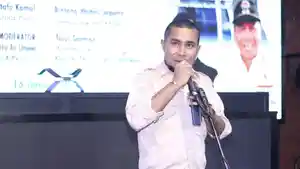 Direktur-Eksekutif-Haidar-Alwi-Institut-Sandri-Rumanama.jpg