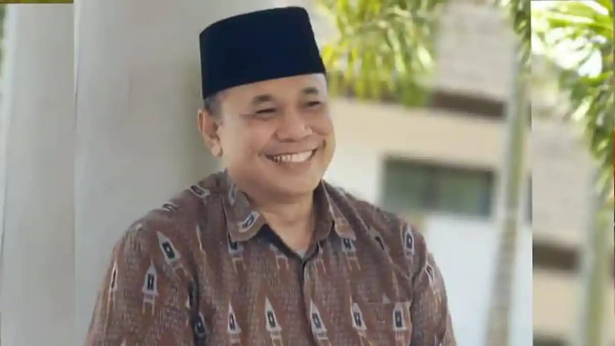 Teluk Ekas dan Ombak Kepentingan, Menyikapi dengan Bijak Aksi Bupati Lombok Timur