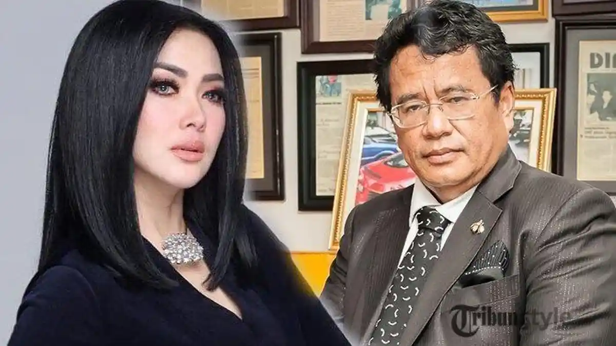 POPULER - Hotman Paris Ketahuan Follow Akun Gosip yang Dilaporkan Syahrini, Ungkap Alasan Ini