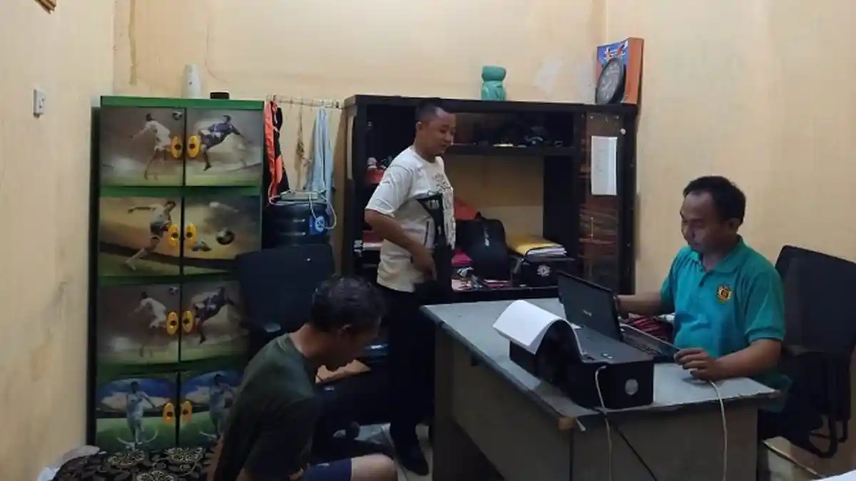 Bukannya Dijaga, Kakek Bejat Ini Malah Cabuli Bocah yang Dititipkan Tetangganya