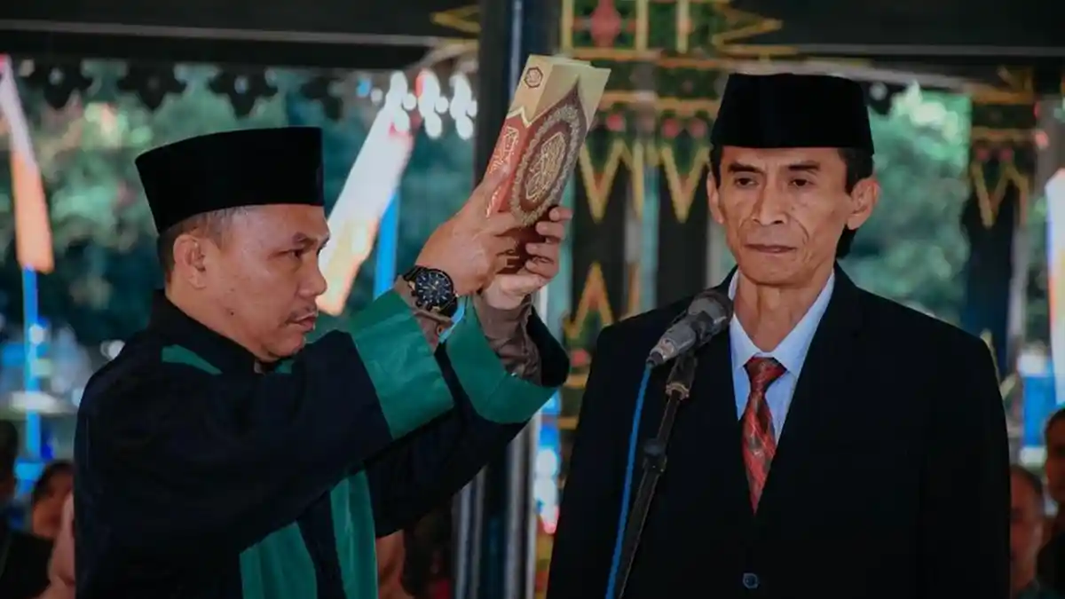 Bupati Afif Lantik Direktur Teknik Perumda Tirta Aji Wonosobo, Ini Pesan Kepada Edekus Herience