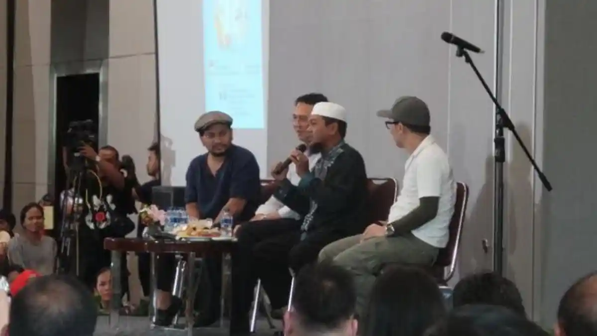Guru Mengaji Ini Blak-blakan Beberkan Pengalamannya Diberangkatkan Haji oleh Ahok