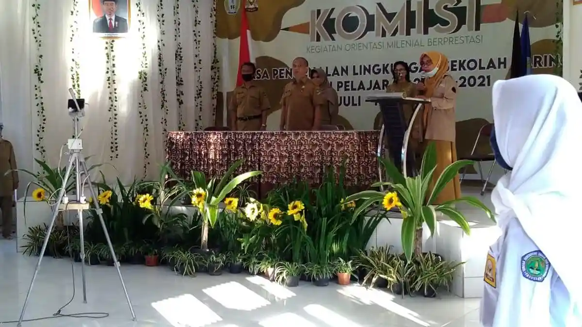 Pandemi Covid-19, Upacara Pembukaan MPLS SMAN 15 Bandung Dilangsungkan secara Virtual