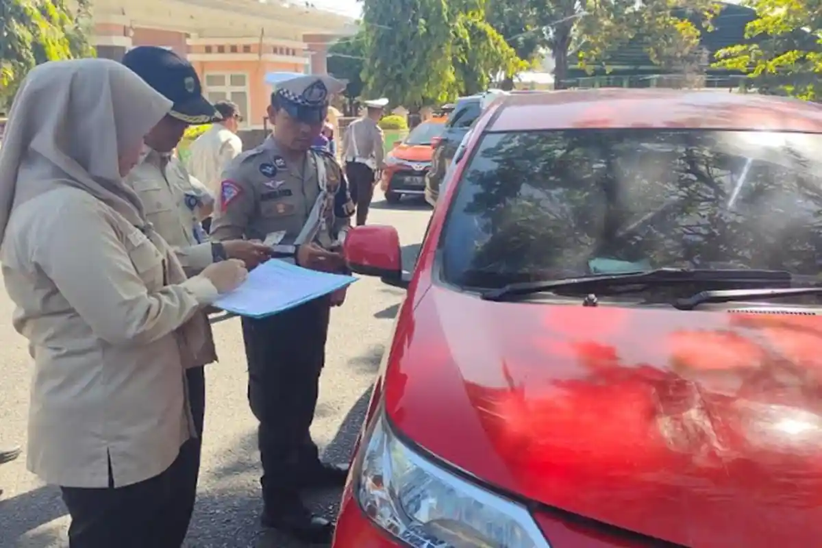 Terjaring Razia, Kendaraan Plat Luar OKU yang Mati Pajak Bakal Didatangi Petugas Untuk Segera Mutasi