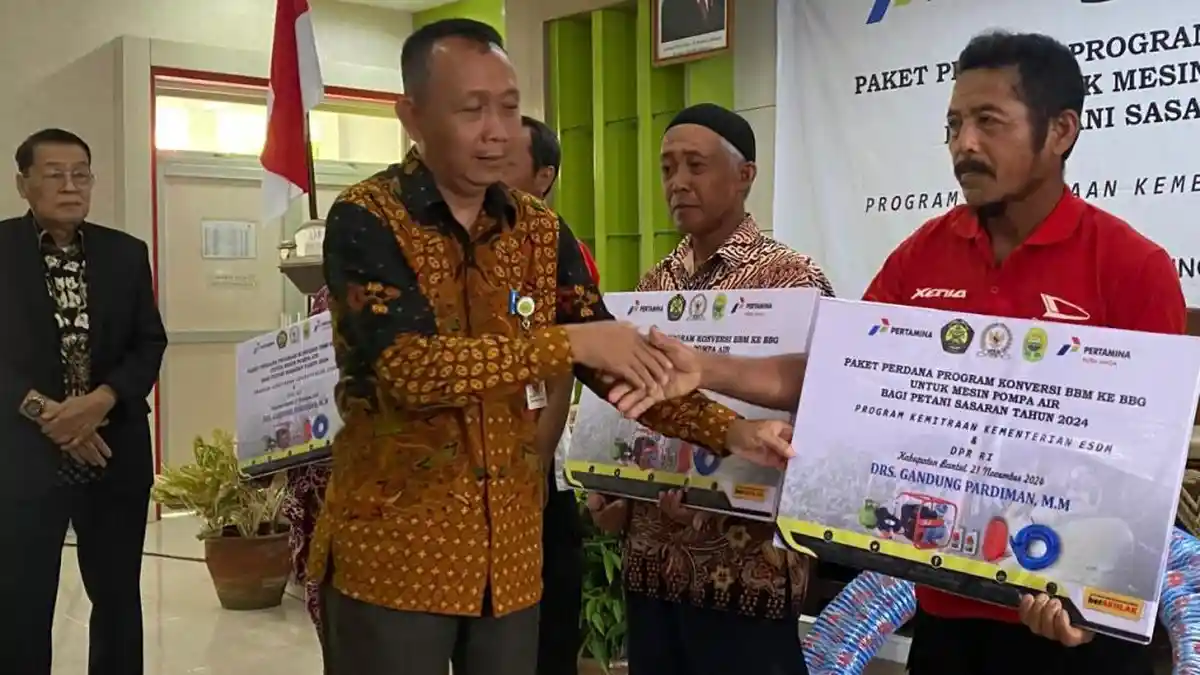 Pemkab Bantul Salurkan Bantuan Mesin Pompa Air Konversi BBM ke BBG