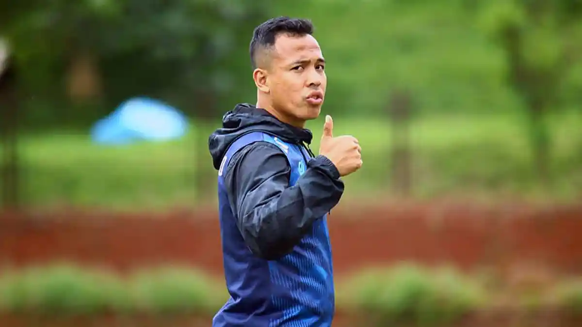 Muhamad Guntur Triaji Gelandang Persikabo 1973 Tetap Berlatih Meski Jalankan Puasa Ramadan