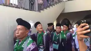 Suasana-pelepasan-Jamaah-Calon-Haji-CJH-asal-Lombok-Timur.jpg
