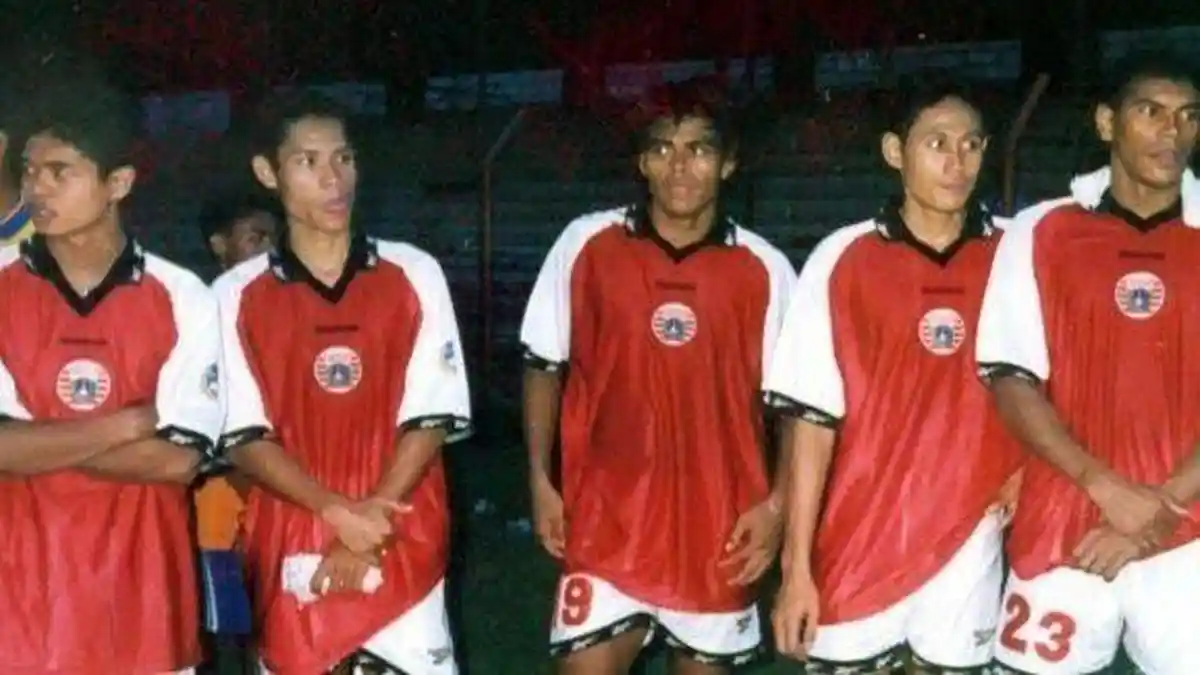 Bawa Juara Liga Indonesia Tahun 2001, Warsidi Ardi Ungkap Kebersamaan ...