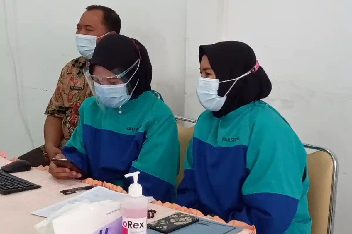 Sudah Divaksin, 6 Nakes di Tebo Positif Covid-19, Ini Penjelasan Kadinkes