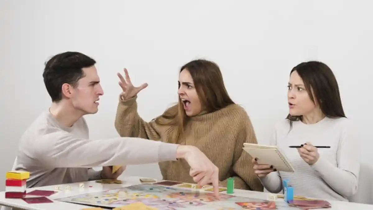 Punya Banyak Musuh, 7 Zodiak Ini Dikenal Sangat Menyebalkan, Termasuk Taurus dan Aquarius