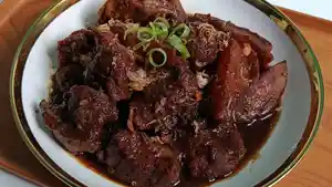 Resep Semur Daging Betawi, Ide Menu Sahur Ramadan untuk Keluarga