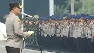 polisi-kawal-demo.jpg