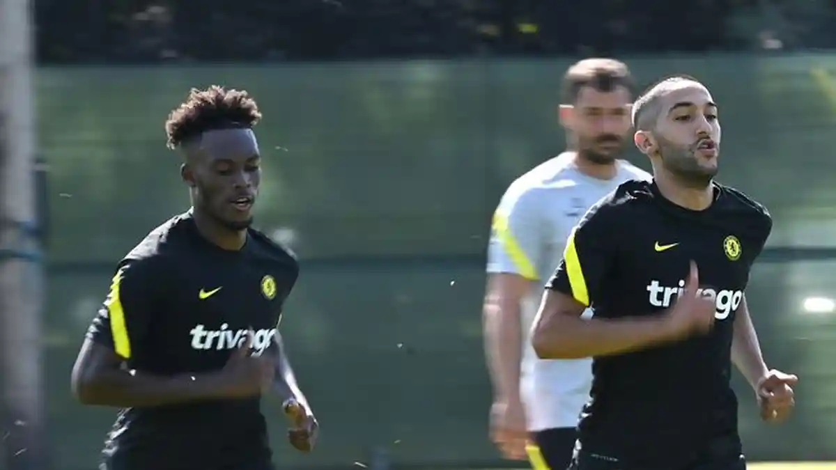 AC Milan Belum Berhenti Bergerak, Ingin Datangkan Hakim Ziyech dari Chelsea
