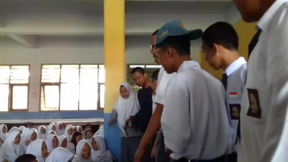 Duh, Siswa Baru Diwajibkan Nyanyi Lagu Mars Perindo