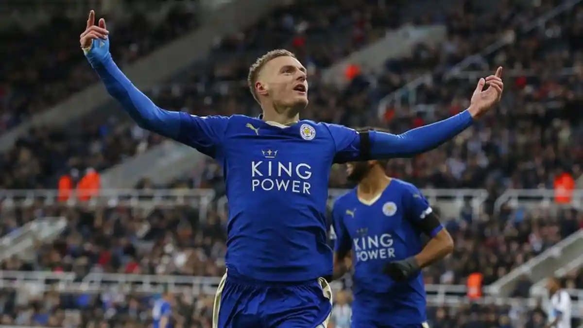 Hasil Lengkap Pekan 14 Liga Inggris: Costa Lempar Rompi, Vardy Pecah Rekor - sport_jamie-vardy_20151130_071430.jpg