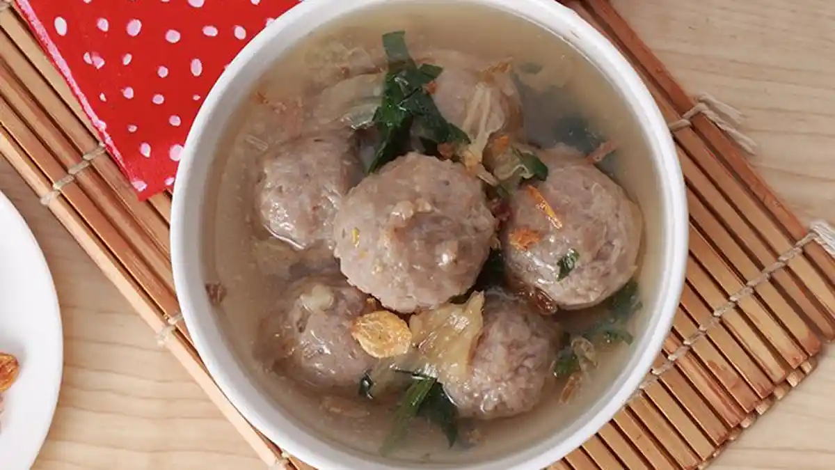 TRIBUNWIKI: Ini Empat Tempat Makan Jl Pongtiku Makassar, Pilih Bakso atau Ayam?