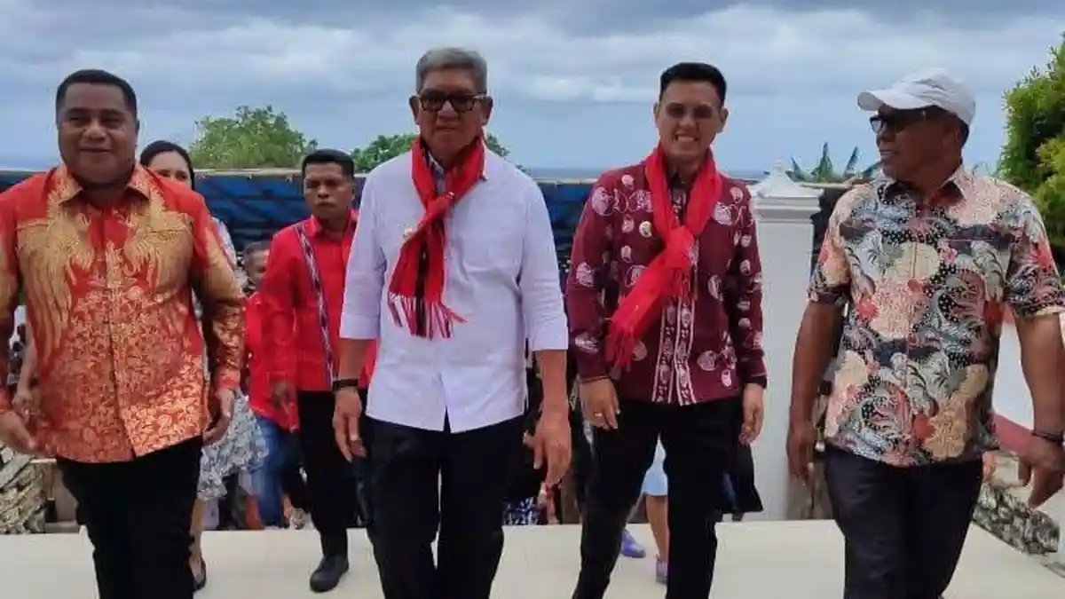 Bupati dan Wabup Maluku Tenggara Kompak Hadiri Temu Raya Pengasuh GPM di Klasis Kei Besar 