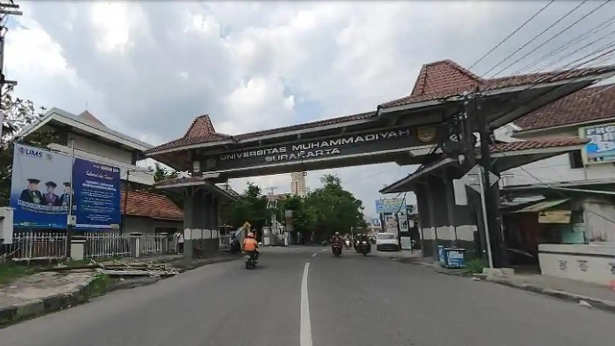 Chat Mesum Bocor, Petinggi Fakultas di UMS Diduga Cabuli Mahasiswi