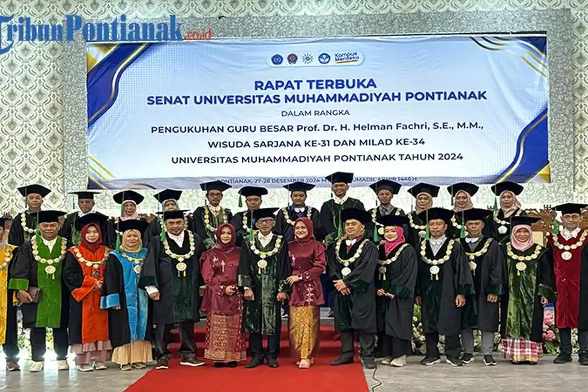 Dikukuhkan Prof Dr H Helman Fachri Menjadi Guru Besar Pertama di UM Pontianak 